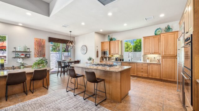 50070-palencia-ct-la-quinta-ca-buildingphoto-30