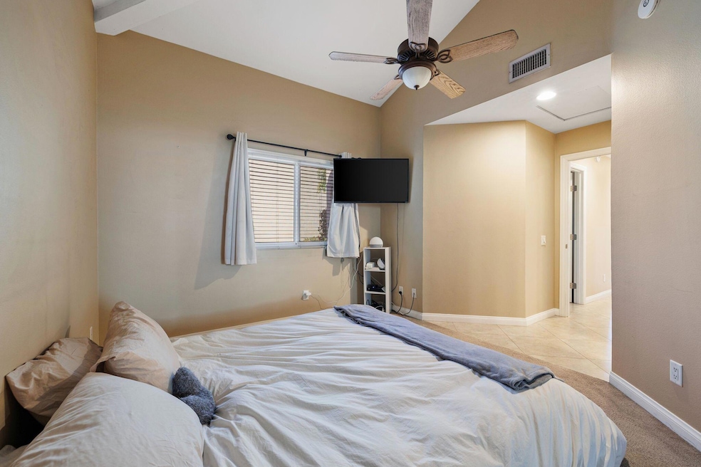 78317-scarlet-ct-la-quinta-ca-buildingphoto-17