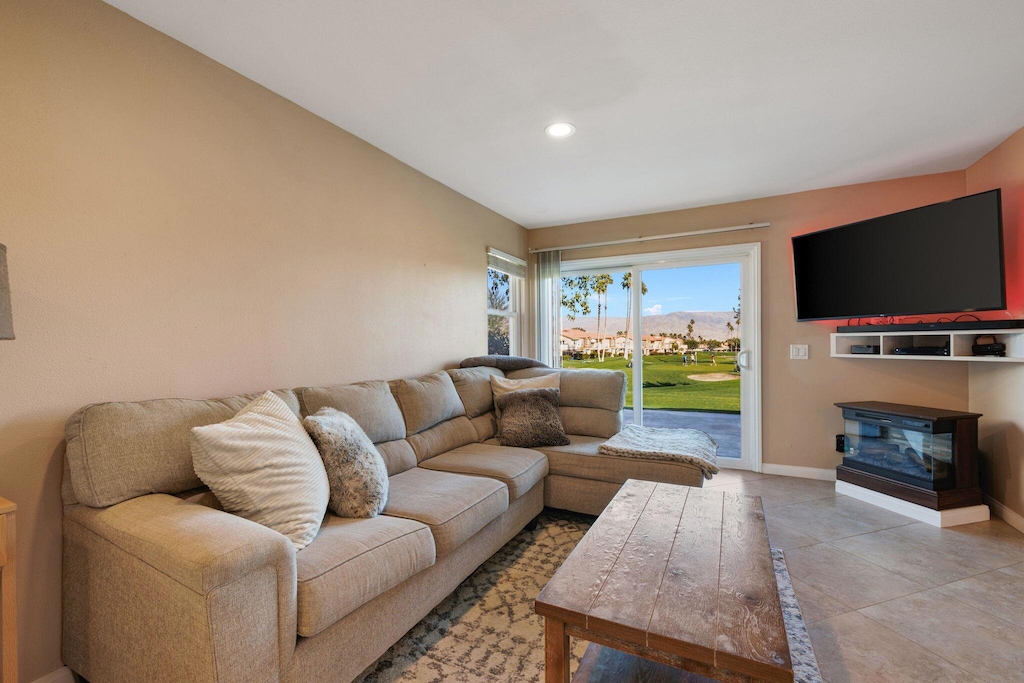 78317-scarlet-ct-la-quinta-ca-buildingphoto-3
