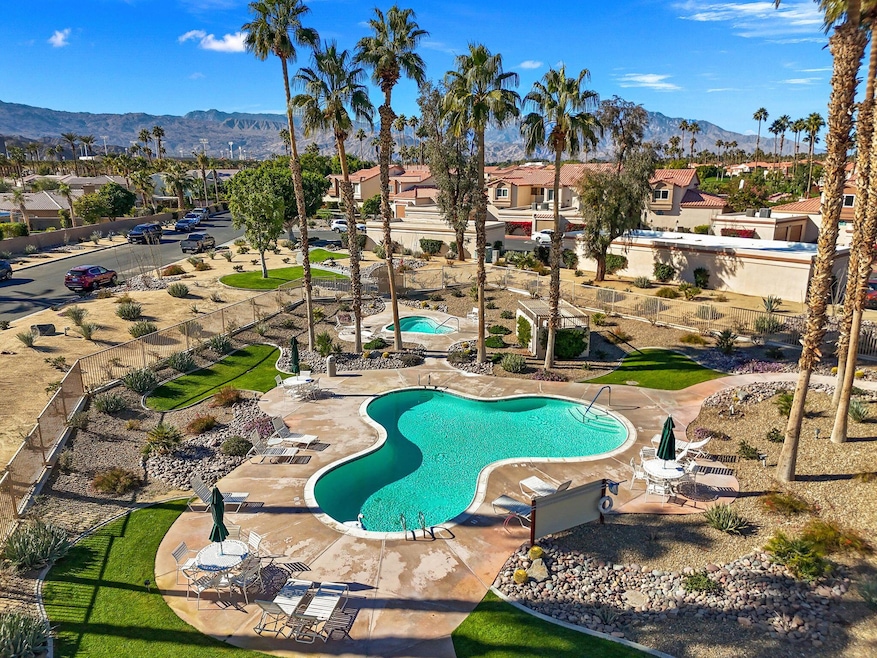 78317-scarlet-ct-la-quinta-ca-buildingphoto-38