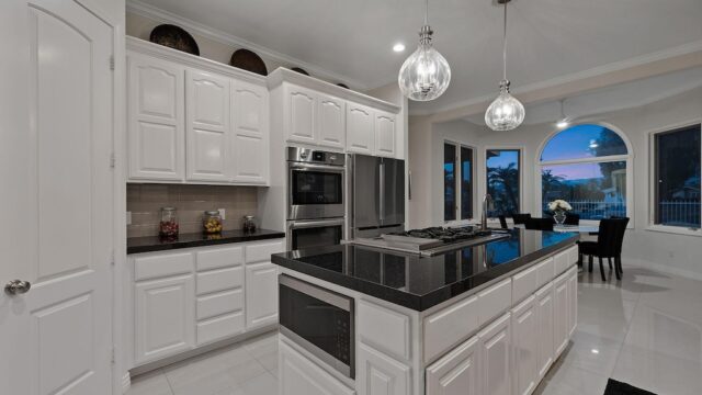 79570-saint-margarets-bay-bermuda-dunes-ca-buildingphoto-21
