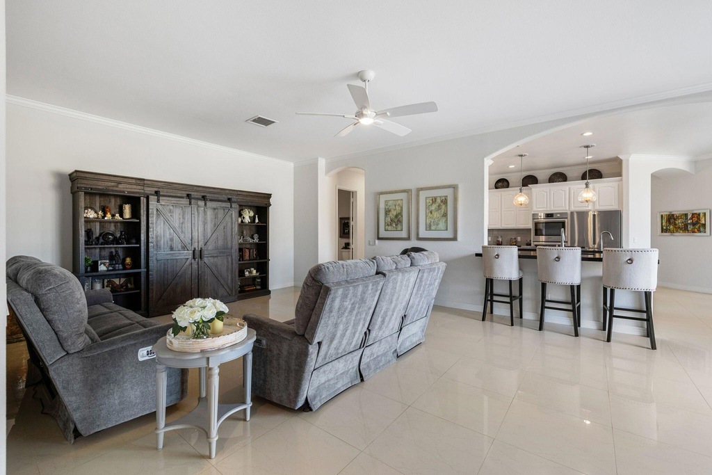 79570-saint-margarets-bay-bermuda-dunes-ca-buildingphoto-24