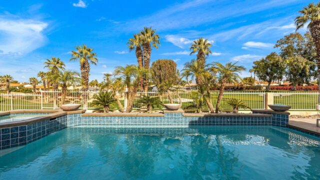 79570-saint-margarets-bay-bermuda-dunes-ca-buildingphoto-41