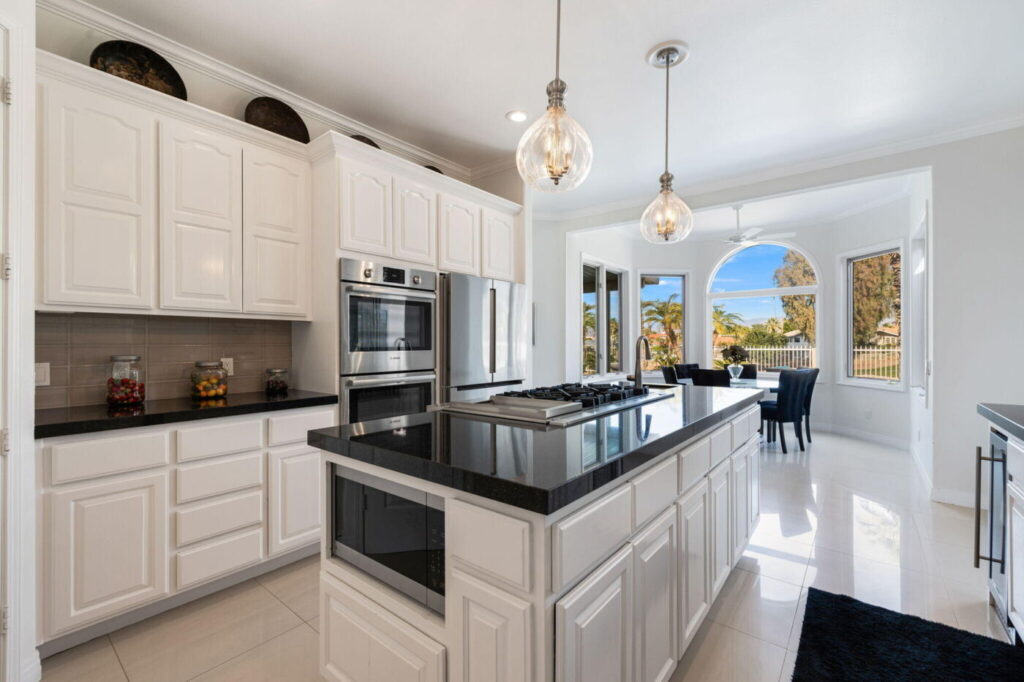 79570-st-margarets-bay-bermuda-dunes-ca-building-photo (18)