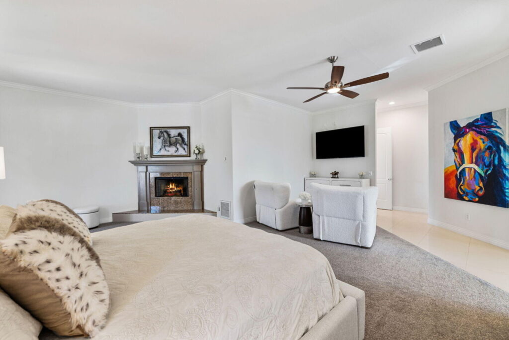 79570-st-margarets-bay-bermuda-dunes-ca-building-photo (22)