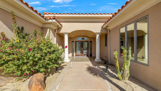 79570-st-margarets-bay-bermuda-dunes-ca-building-photo (41)