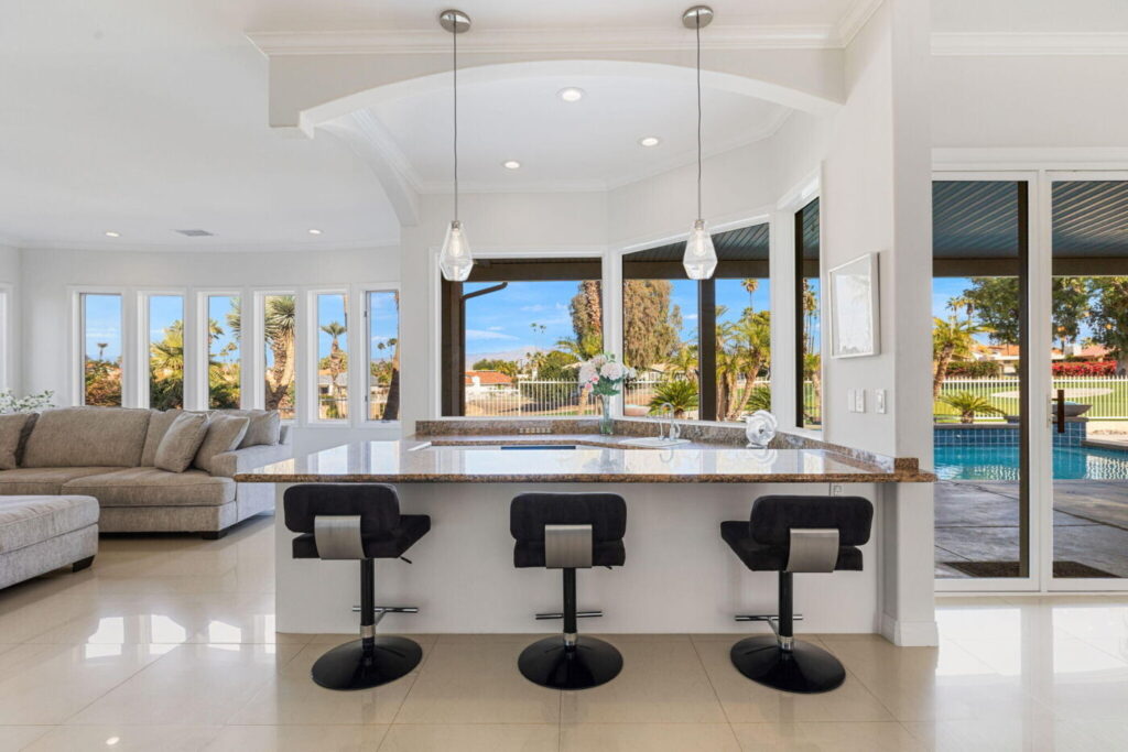 79570-st-margarets-bay-bermuda-dunes-ca-building-photo (67)