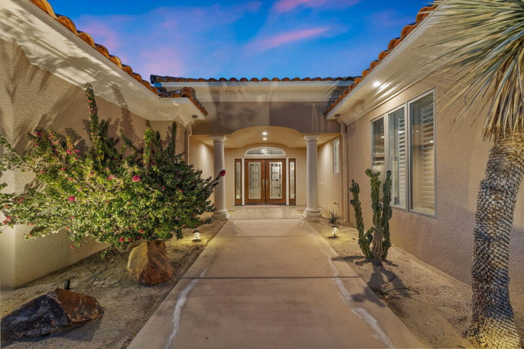 79570-st-margarets-bay-bermuda-dunes-ca-building-photo (7)