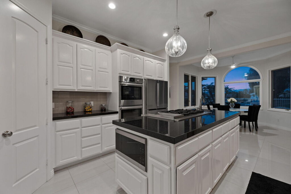 79570-st-margarets-bay-bermuda-dunes-ca-building-photo (81)