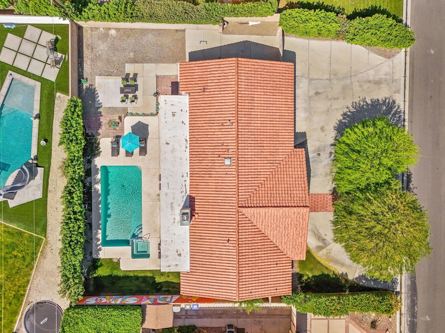 78735-martinique-dr-bermuda-dunes-ca-buildingphoto-43